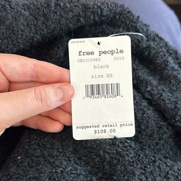 NWT Free People Women’s Sweater - Picture 5 of 6